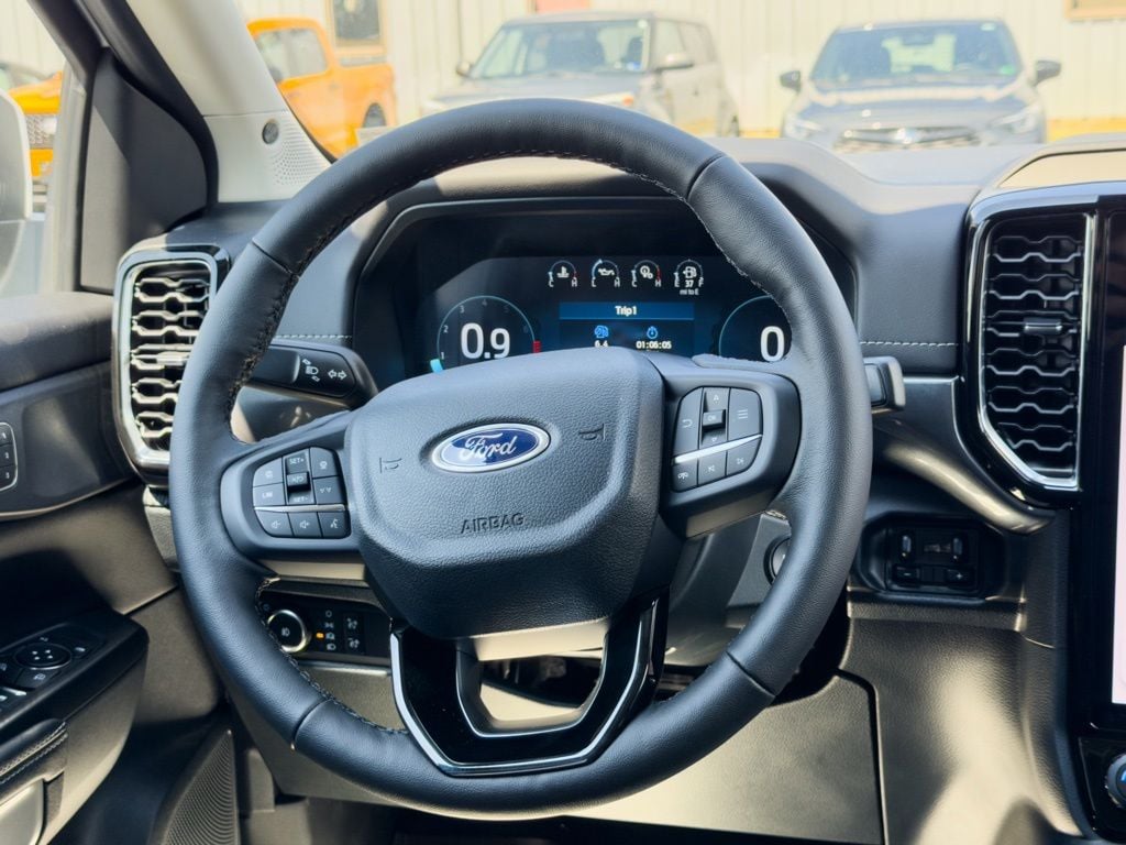 New 2026 Ford Ranger Lariat - photo - 7