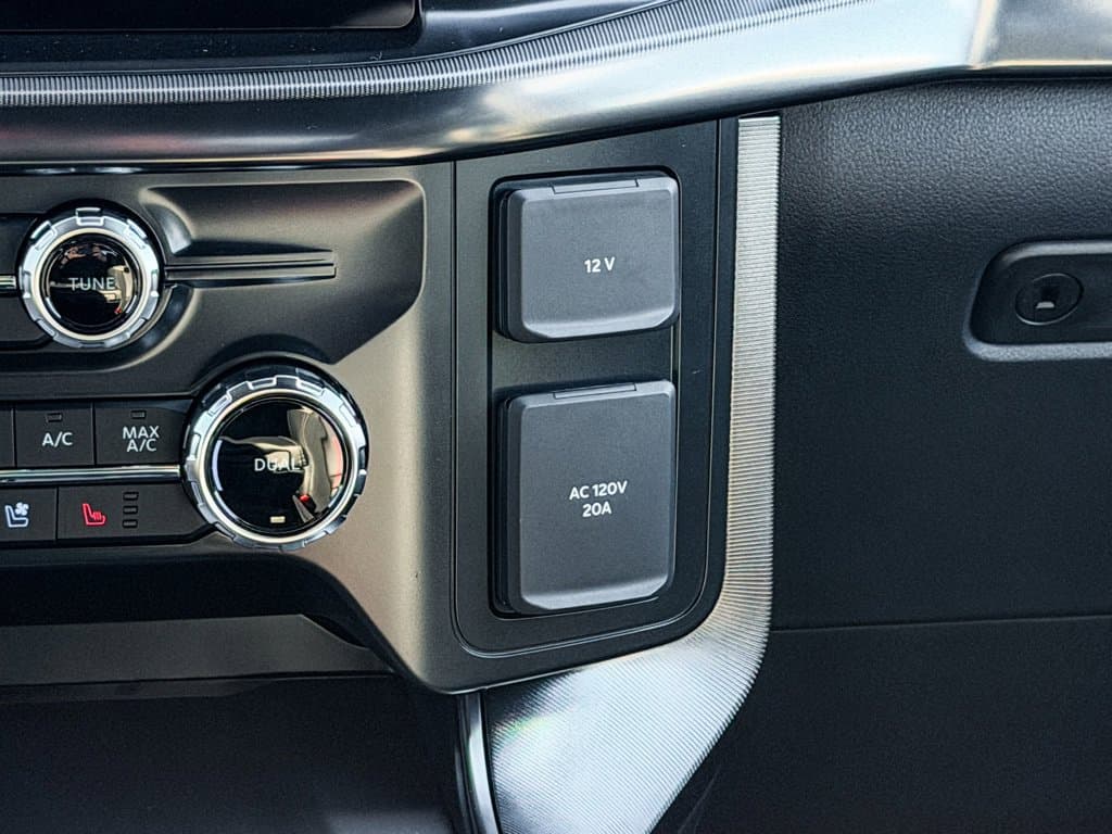 New 2026 Ford F-150 Platinum - photo - 25