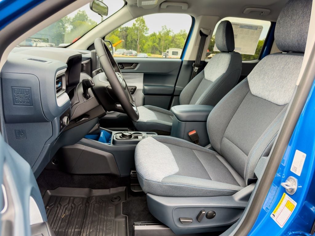 New 2026 Ford Maverick XLT - photo - 5