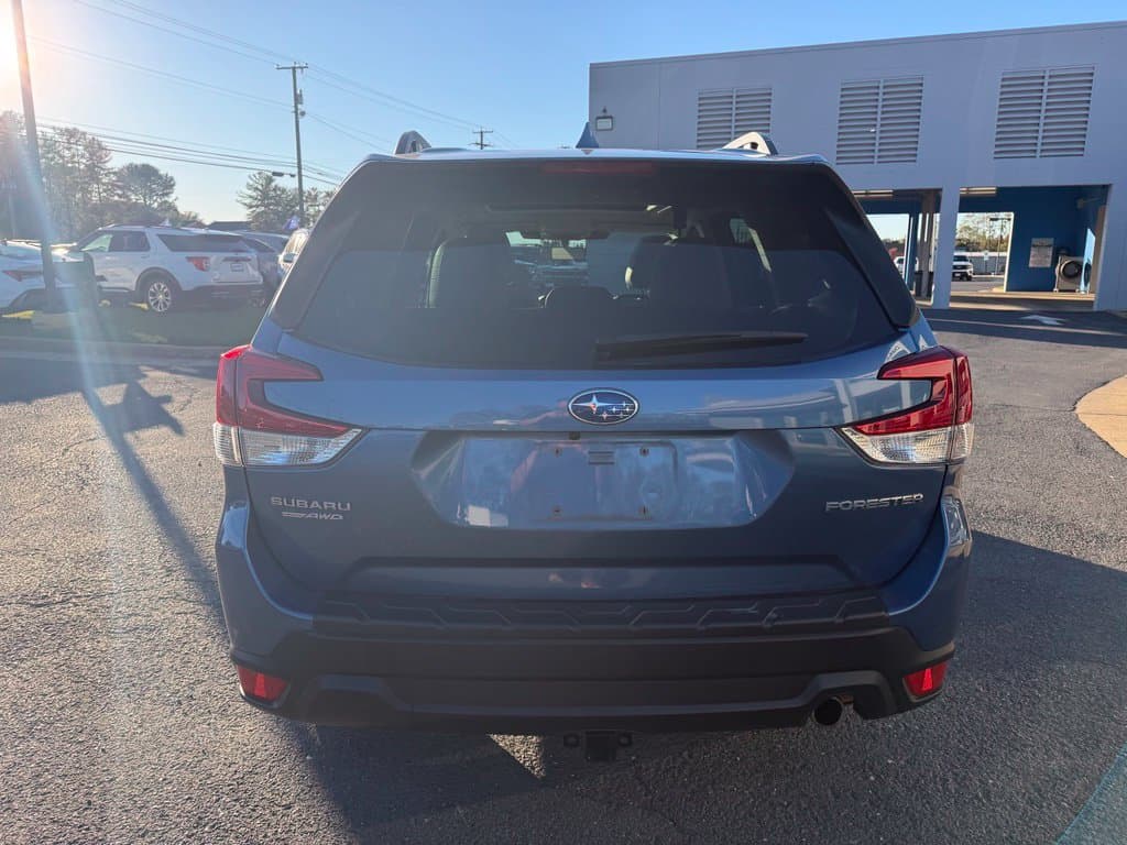 Pre-Owned 2023 Subaru Forester Limited - photo - 3