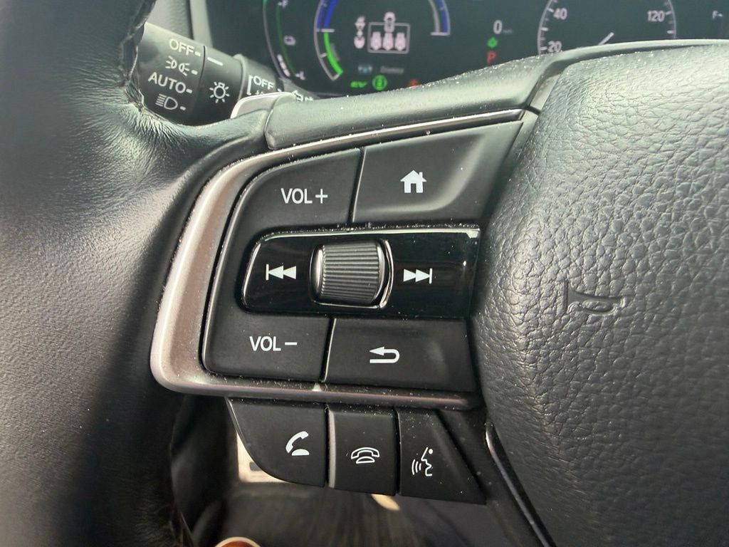 Pre-Owned 2022 Honda Accord Hybrid Sport - photo - 11