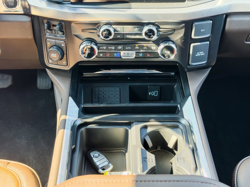 New 2026 Ford F-250SD - photo - 13