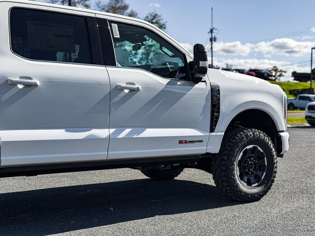 New 2027 Ford F-350SD - photo - 20