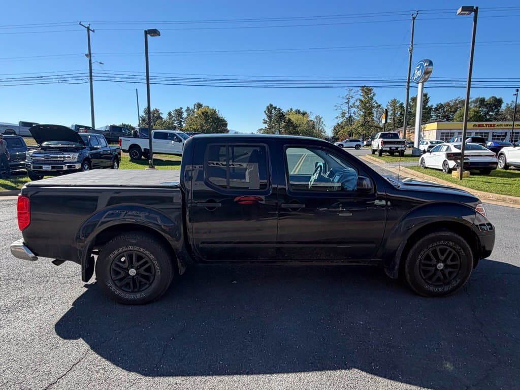 Pre-Owned 2019 Nissan Frontier SV - photo - 5