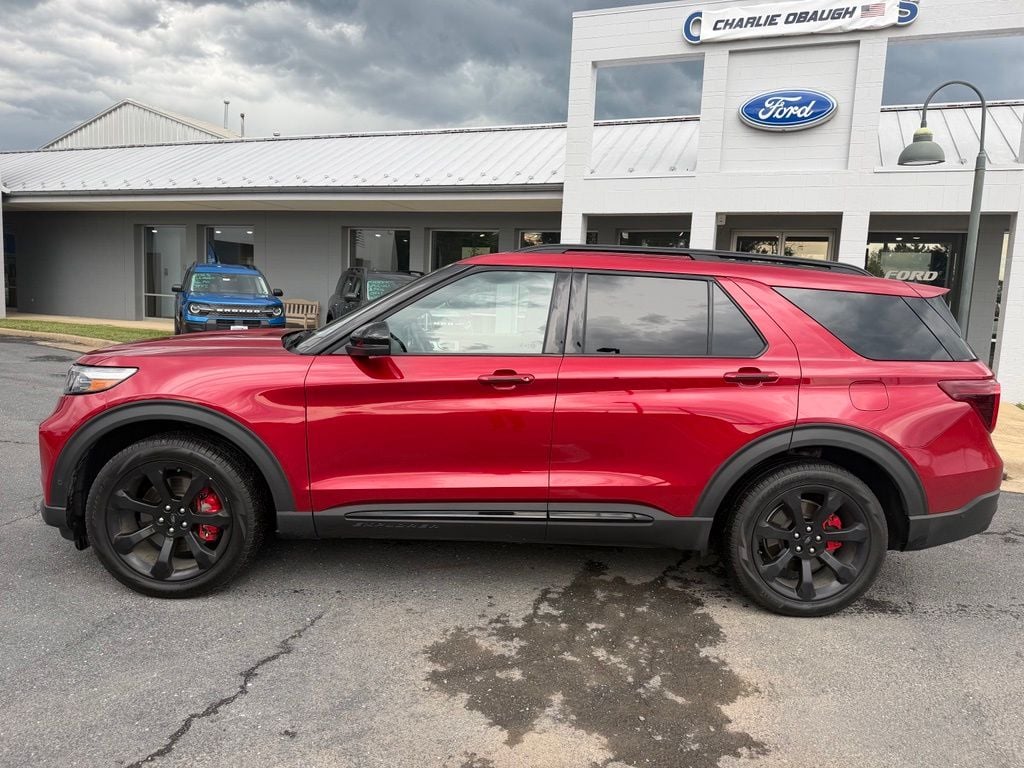 Pre-Owned 2021 Ford Explorer ST - photo - 1