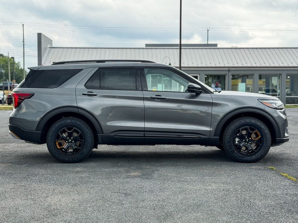 New 2026 Ford Explorer Tremor - photo - 2