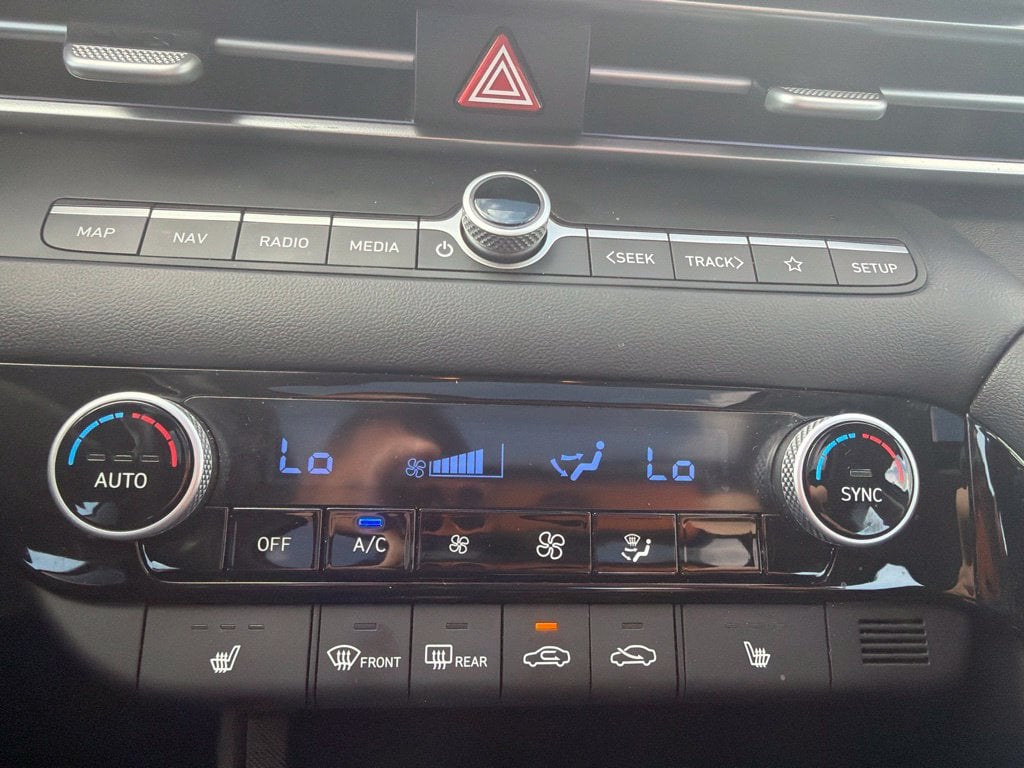 Pre-Owned 2025 Hyundai Elantra SEL Convenience - photo - 12