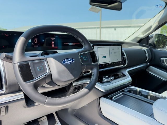 New 2027 Ford Expedition Max Platinum - photo - 6