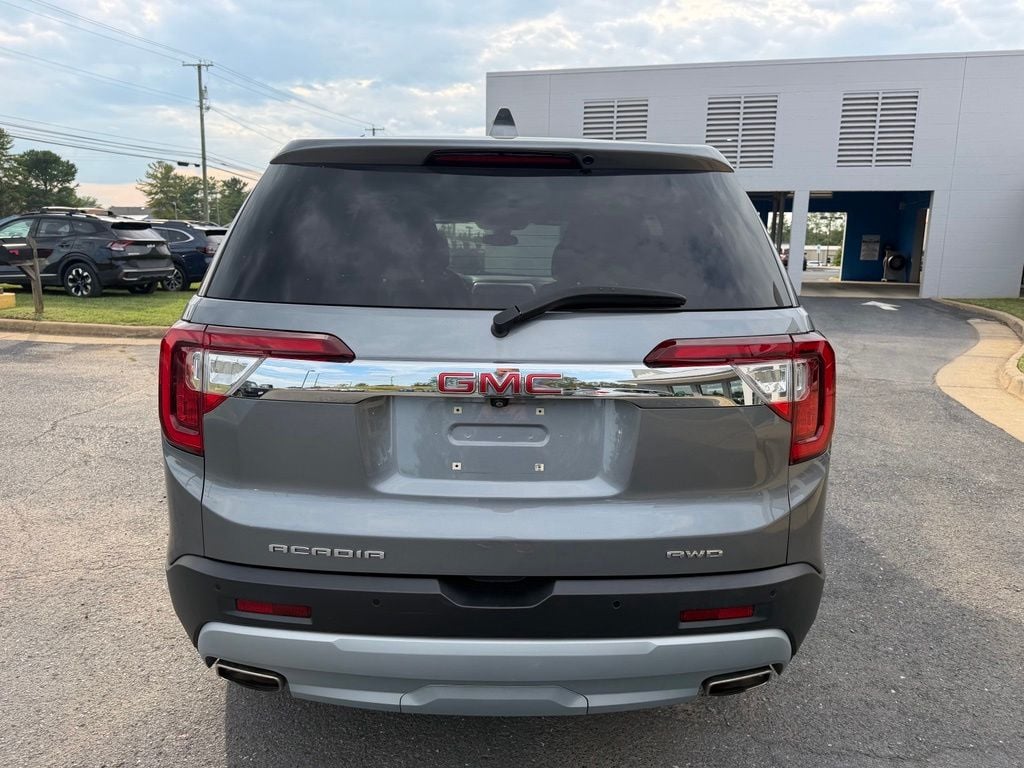 Pre-Owned 2021 GMC Acadia SLE - photo - 3