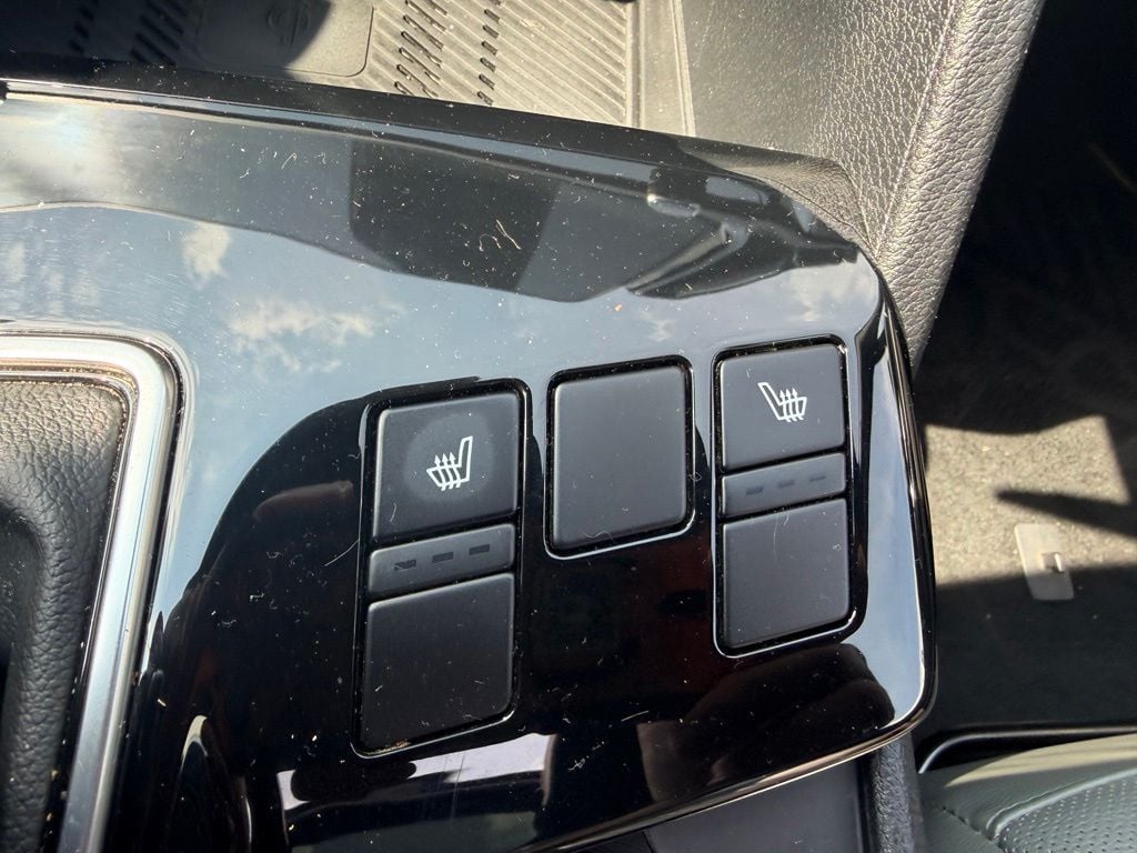 Pre-Owned 2023 Kia Sportage X-Line - photo - 14