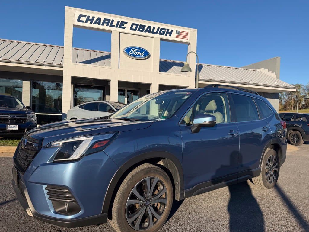Pre-Owned 2023 Subaru Forester Limited - photo - 0