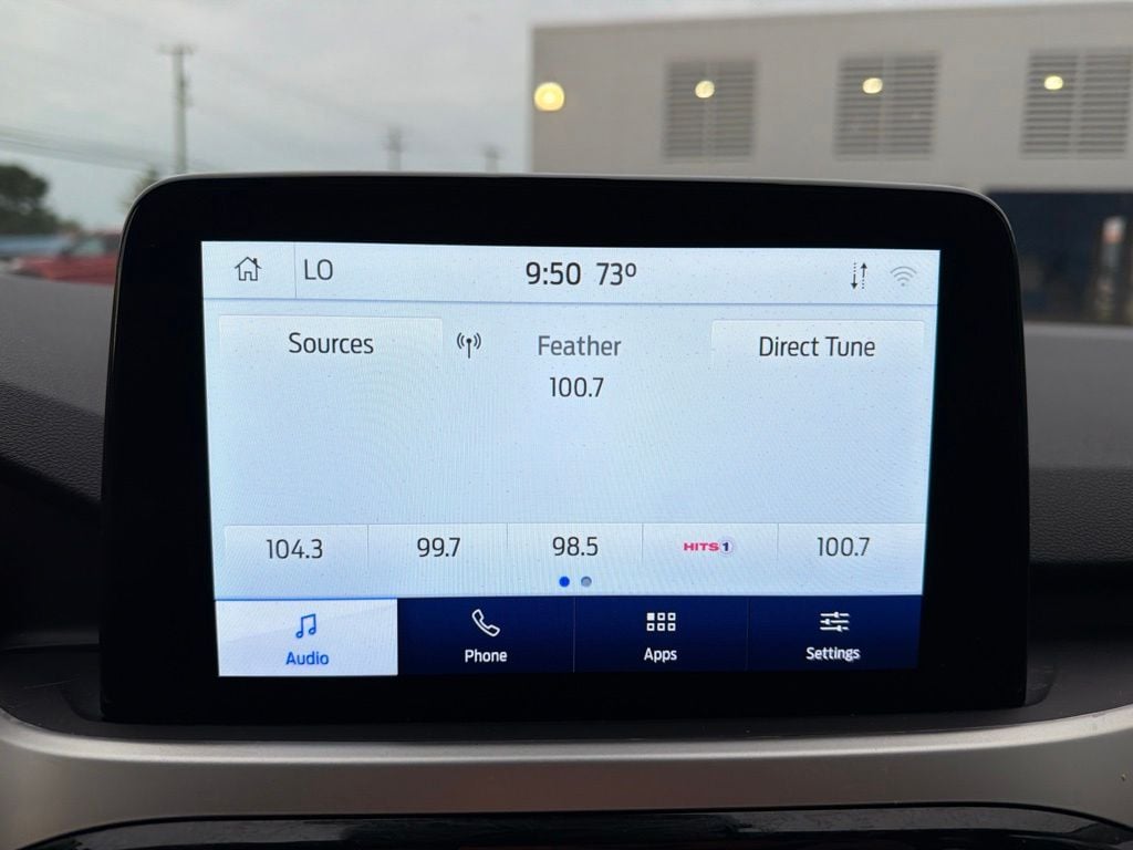 Pre-Owned 2020 Ford Escape SE - photo - 10
