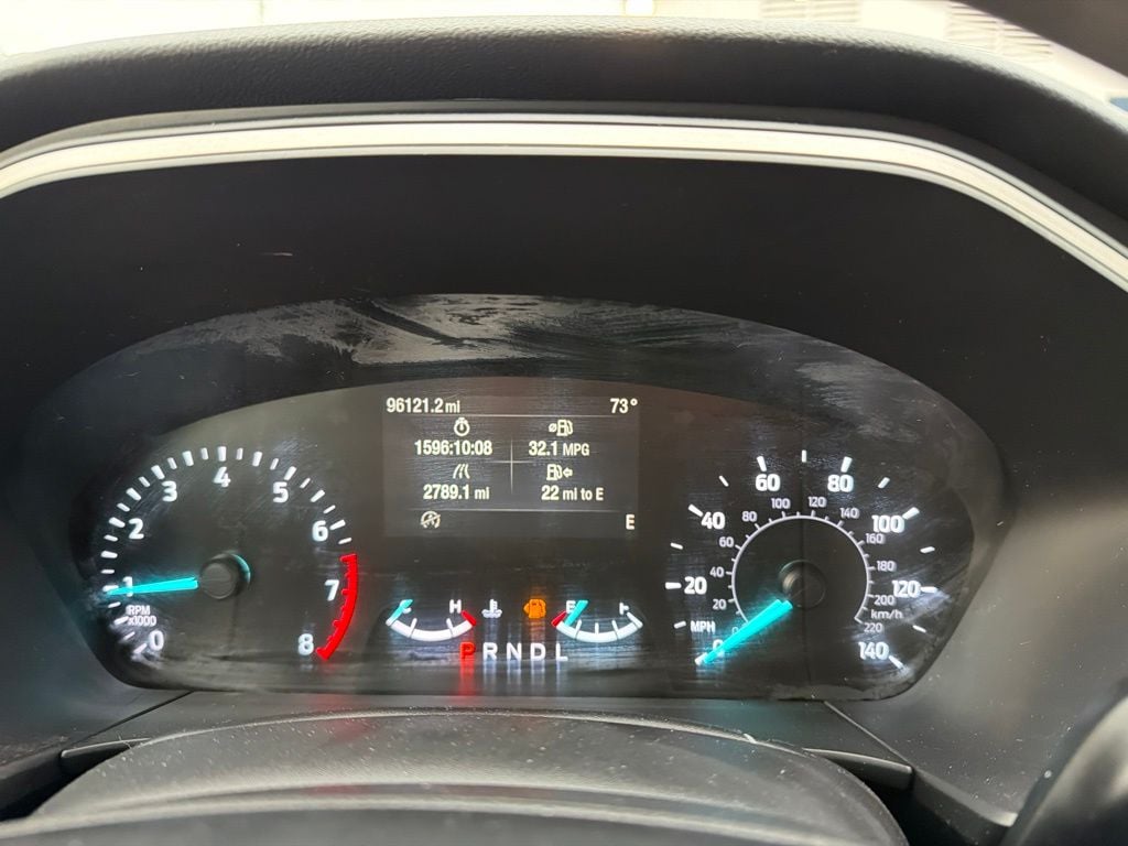 Pre-Owned 2020 Ford Escape SE - photo - 9