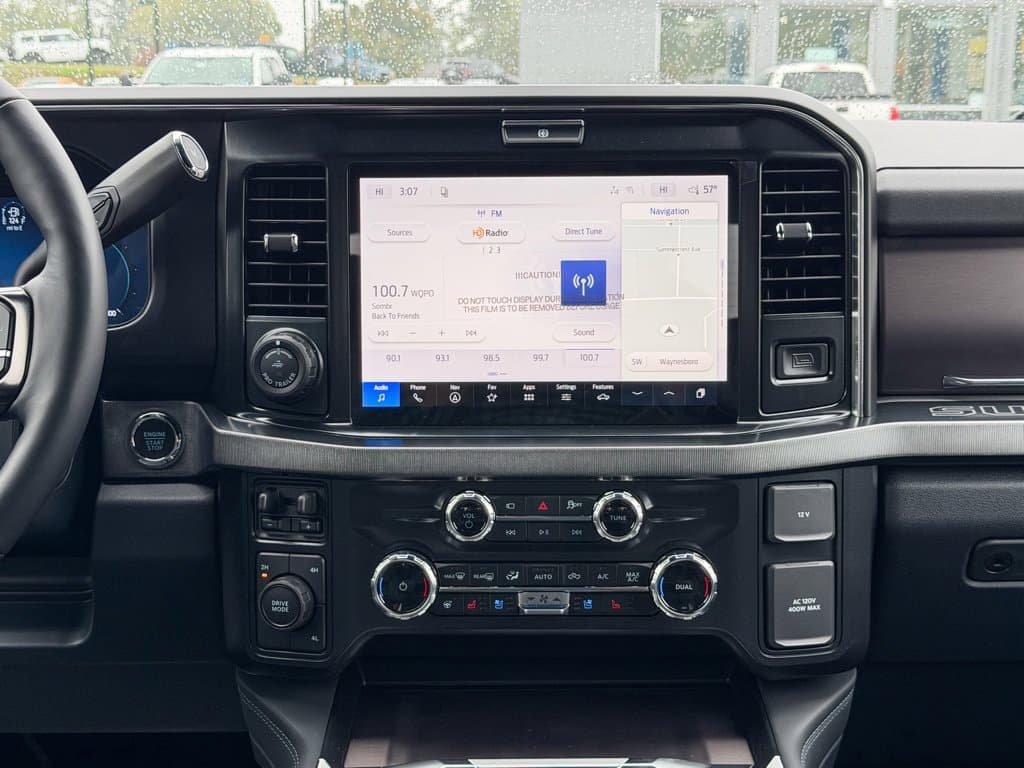New 2027 Ford F-350SD Platinum - photo - 8