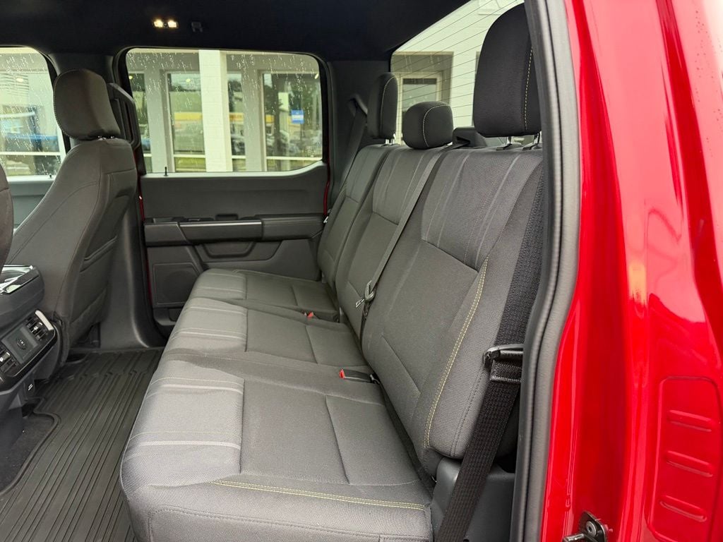 Pre-Owned 2025 Ford F-150 STX - photo - 14