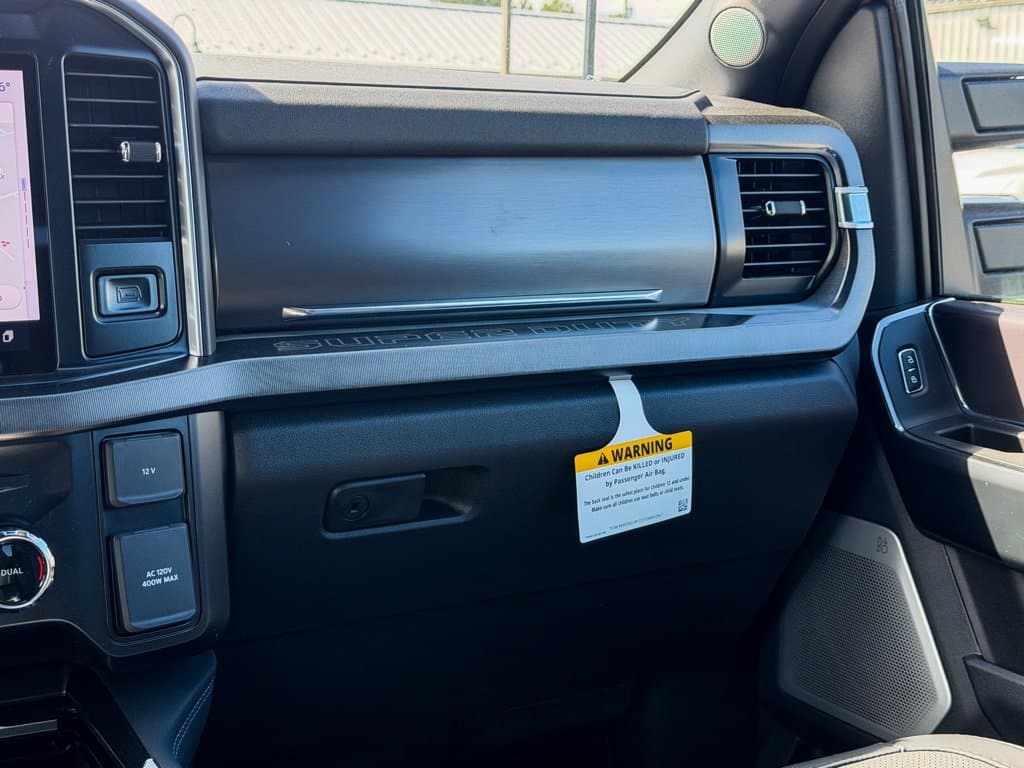 New 2026 Ford F-250SD Platinum - photo - 10