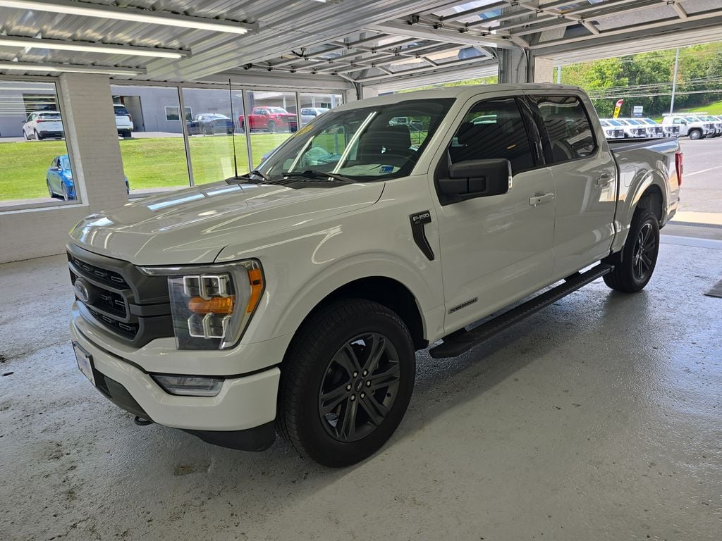 Pre-Owned 2023 Ford F-150 XLT - photo - 1
