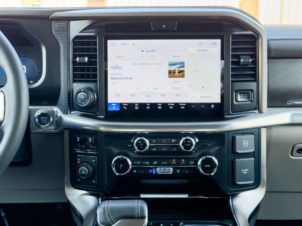 New 2026 Ford F-150 Platinum - photo - 14