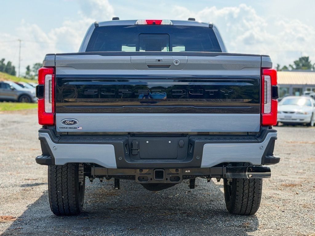 New 2026 Ford F-250SD Platinum - photo - 4