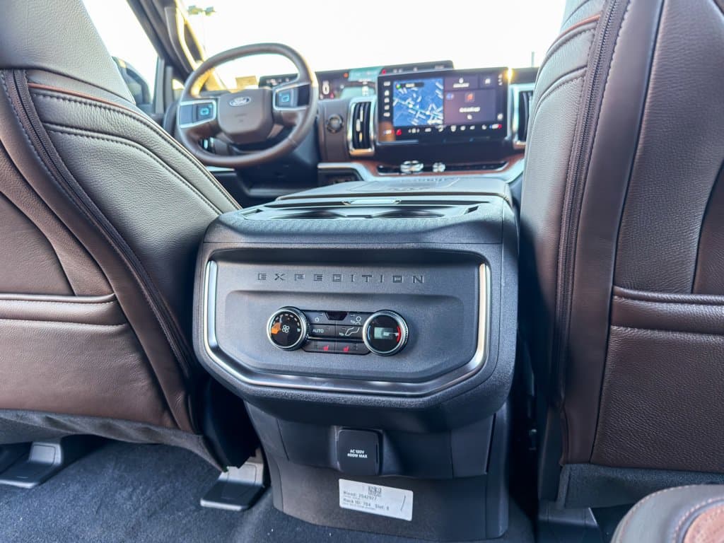New 2027 Ford Expedition Max King Ranch - photo - 13