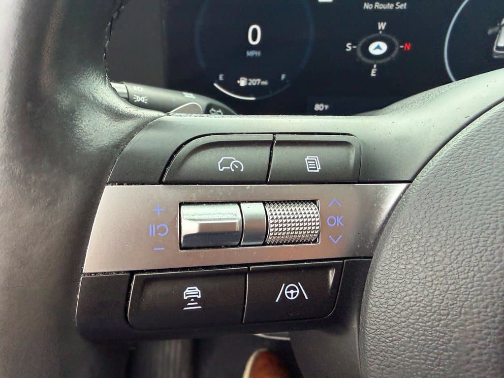Pre-Owned 2024 Hyundai Kona SEL - photo - 12