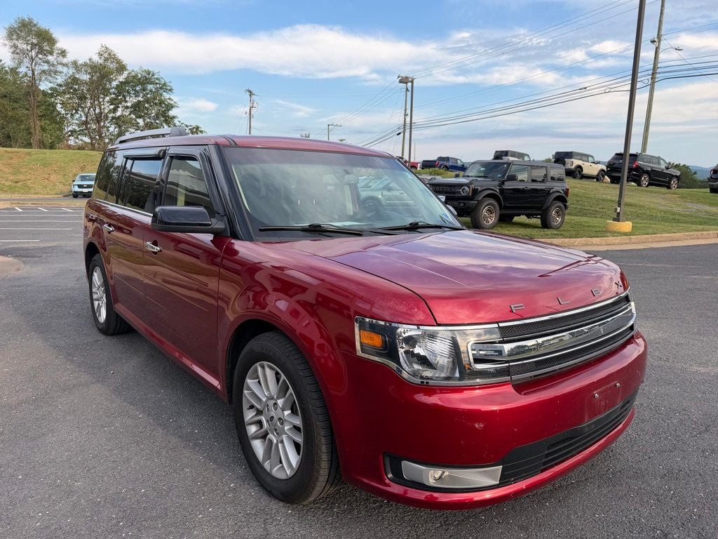 Pre-Owned 2019 Ford Flex SEL - photo - 6