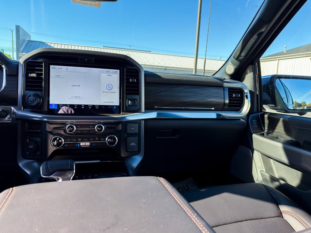 New 2026 Ford F-150 Lariat - photo - 9