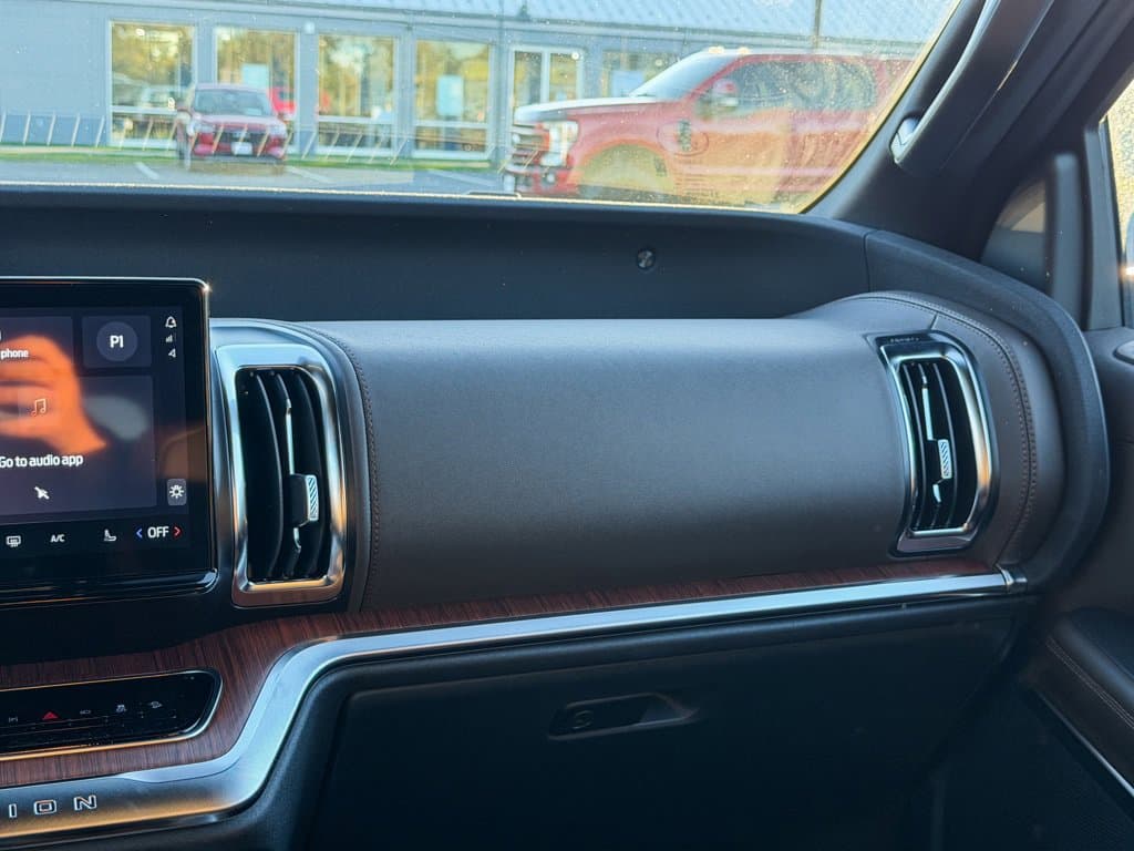 New 2027 Ford Expedition Max King Ranch - photo - 25