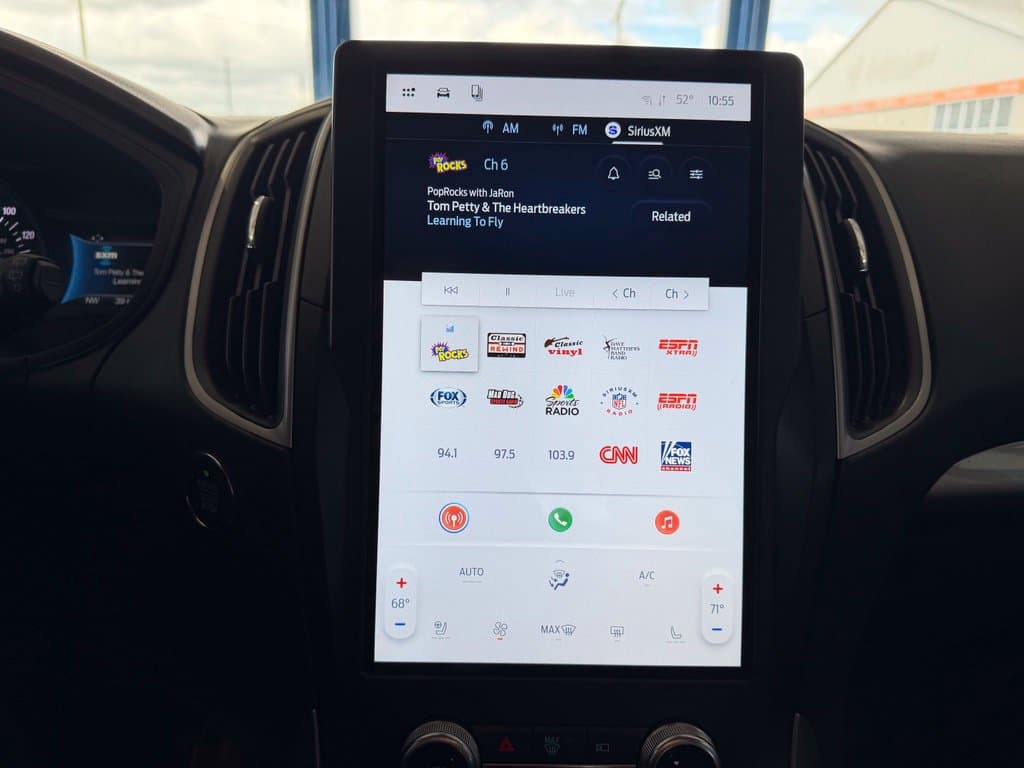 Pre-Owned 2024 Ford Edge SEL - photo - 14