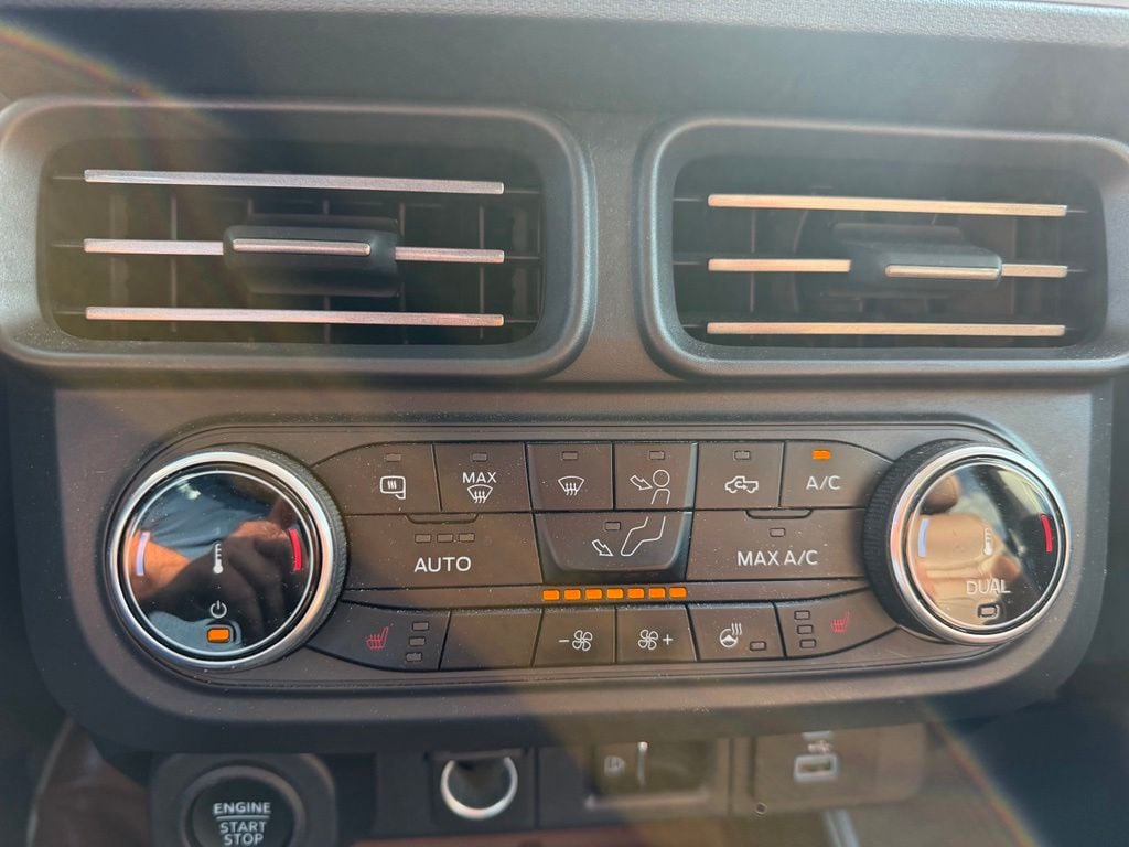 Pre-Owned 2024 Ford Maverick Lariat - photo - 12