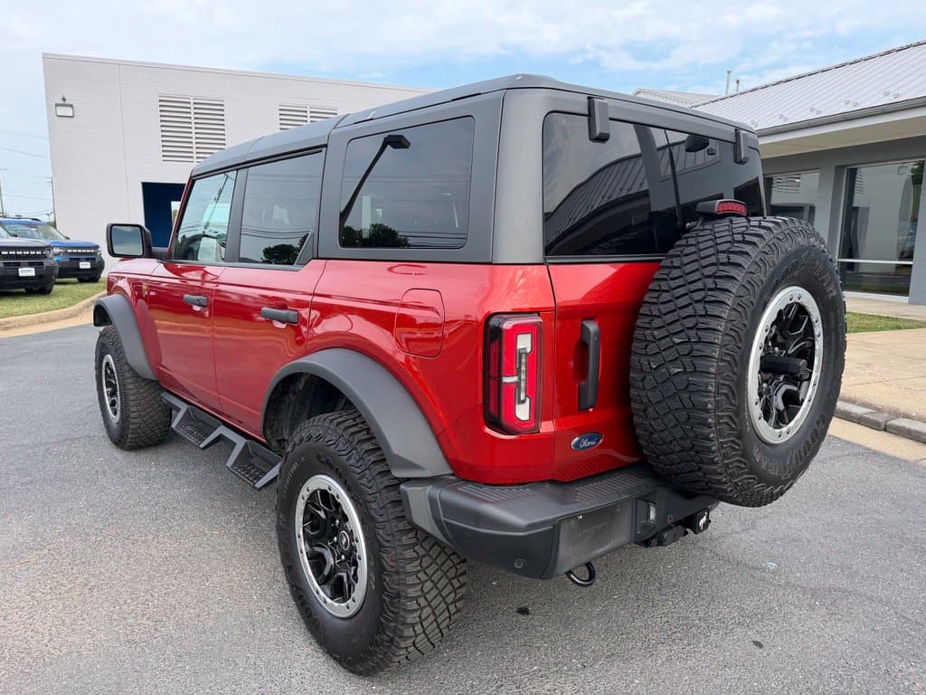 Pre-Owned 2023 Ford Bronco Badlands - photo - 2