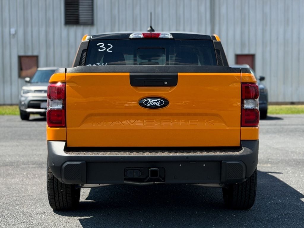 New 2026 Ford Maverick XLT - photo - 4