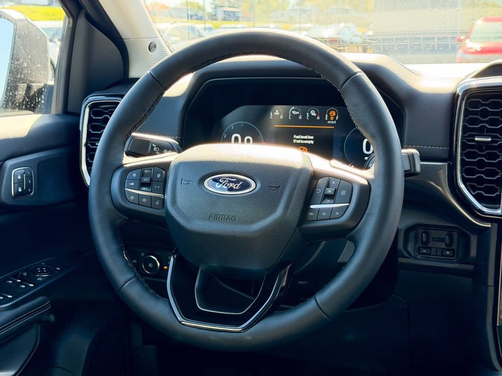 New 2026 Ford Ranger Lariat - photo - 12