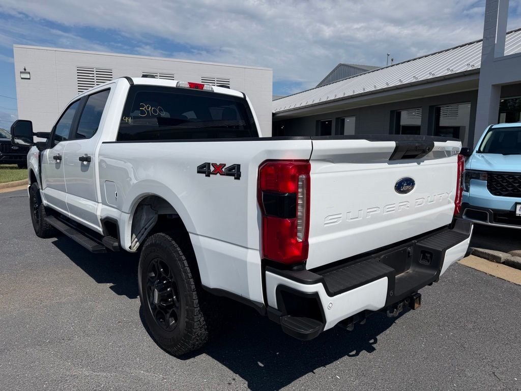 Pre-Owned 2023 Ford F-250SD XL - photo - 2