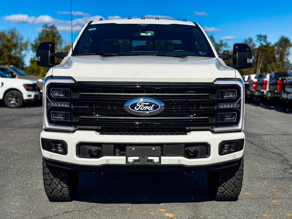New 2027 Ford F-350SD - photo - 1