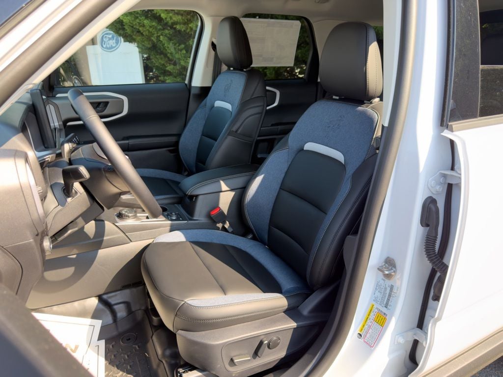 New 2026 Ford Bronco Sport Outer Banks - photo - 10