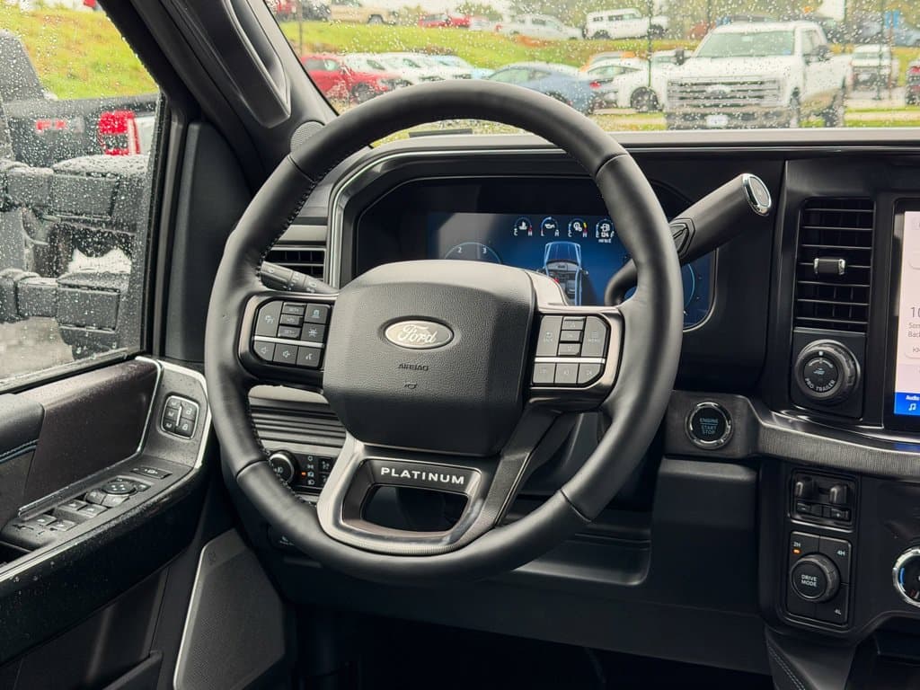New 2027 Ford F-350SD Platinum - photo - 7