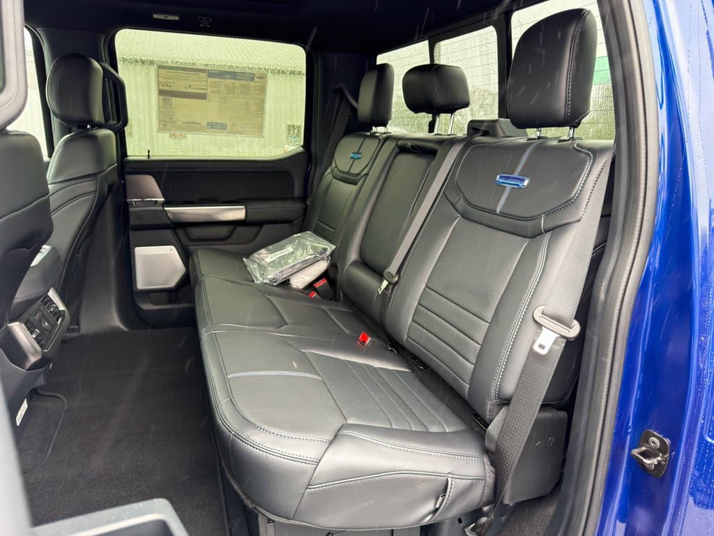 New 2026 Ford F-250SD Platinum - photo - 6