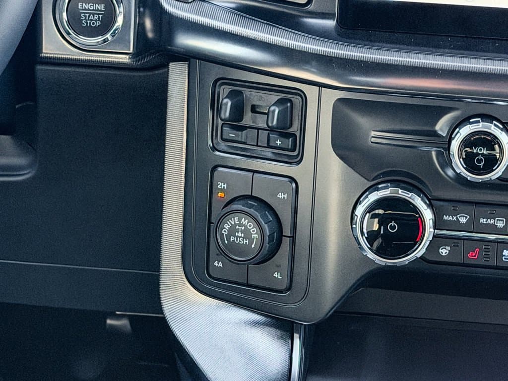New 2026 Ford F-150 Platinum - photo - 24
