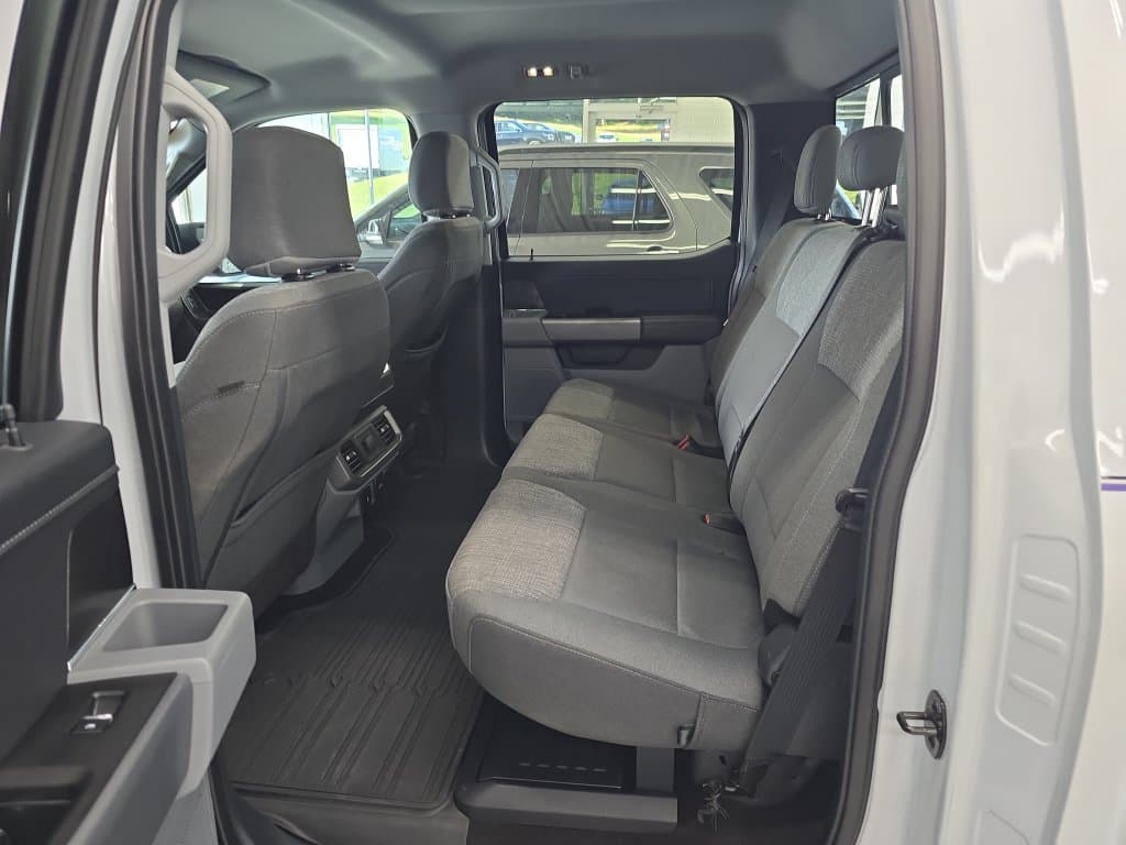 Pre-Owned 2022 Ford F-150 XLT - photo - 9