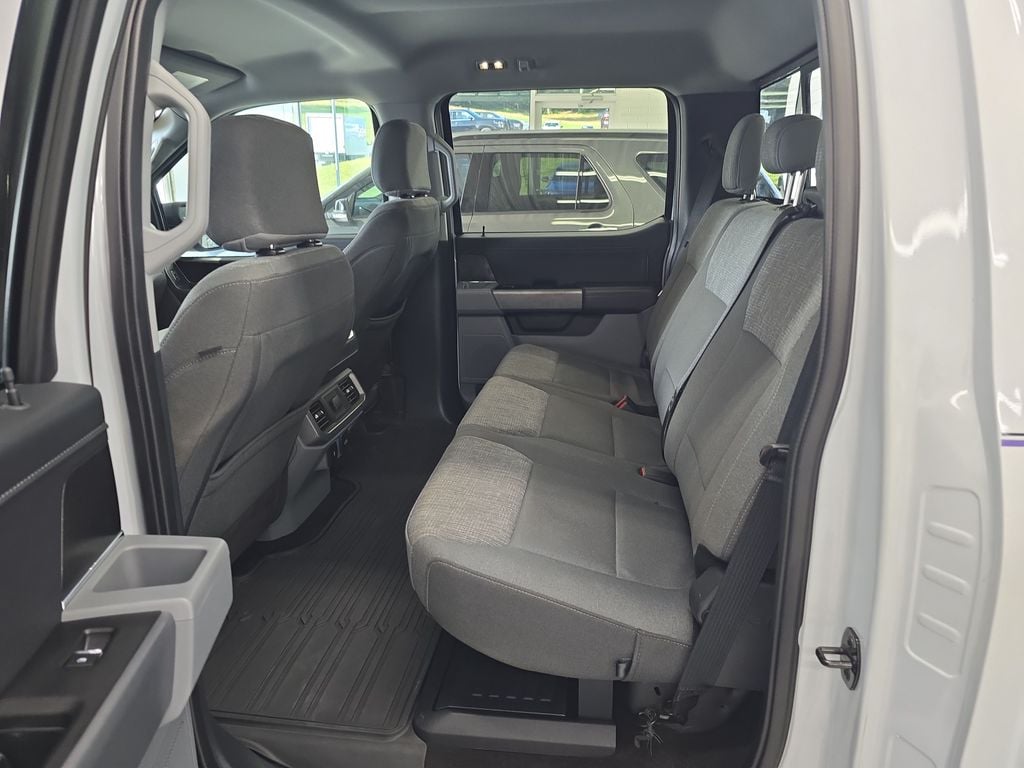 Pre-Owned 2022 Ford F-150 XLT - photo - 9