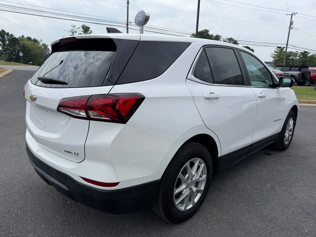 Pre-Owned 2022 Chevrolet Equinox LT - photo - 4