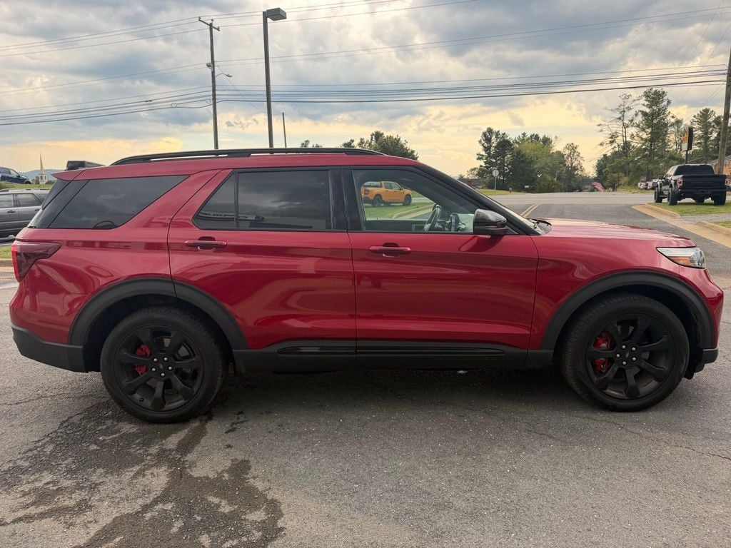 Pre-Owned 2021 Ford Explorer ST - photo - 4