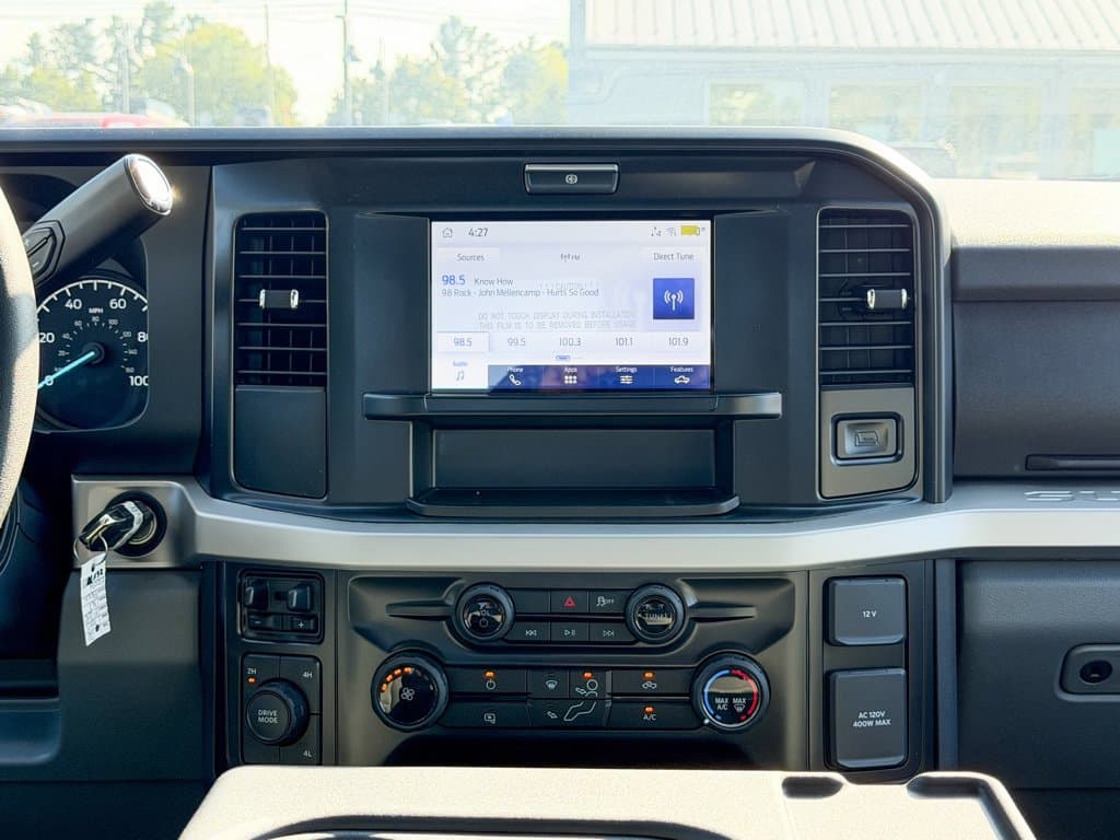 New 2026 Ford F-250SD XLT - photo - 8