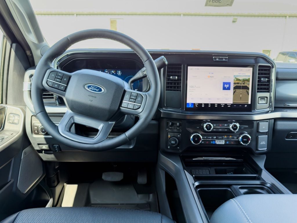 New 2026 Ford F-250SD Lariat - photo - 11