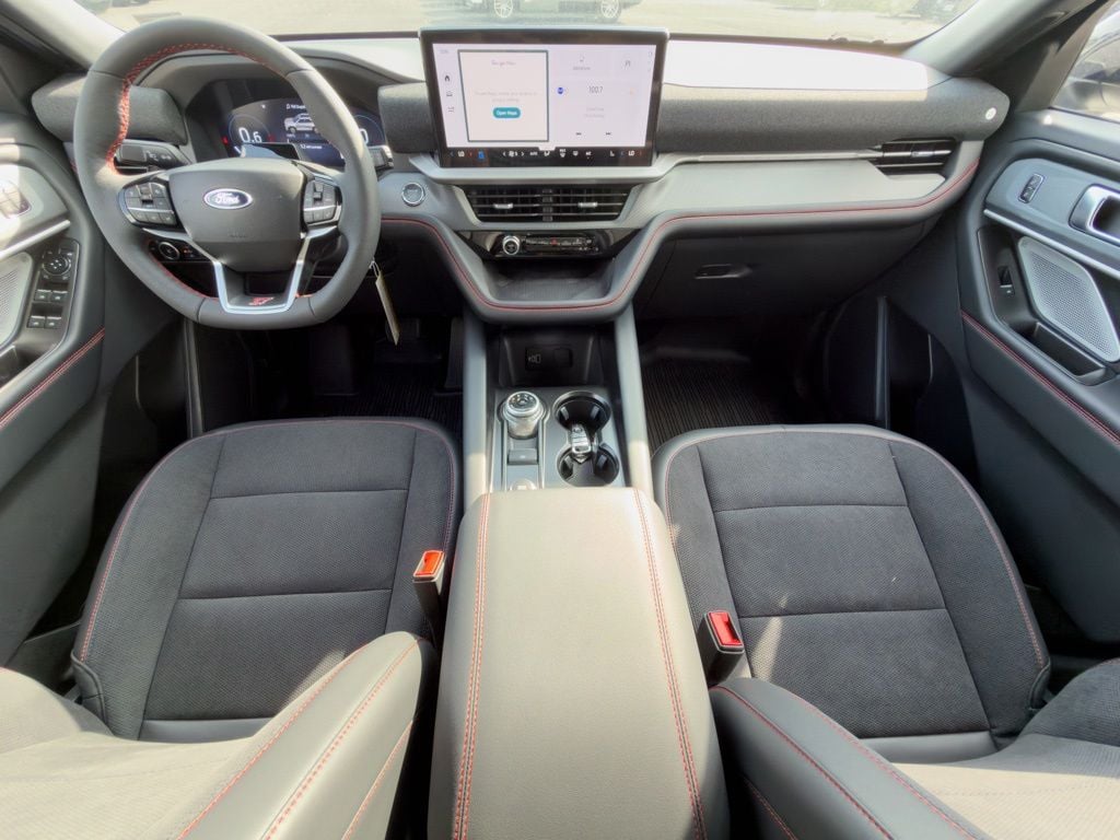New 2026 Ford Explorer ST - photo - 15