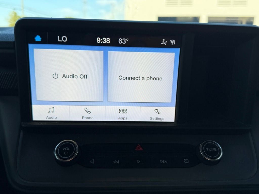 Pre-Owned 2023 Ford Maverick XL - photo - 12