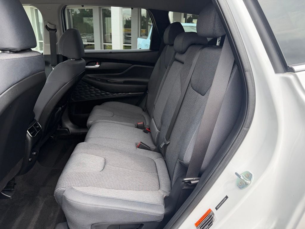 Pre-Owned 2022 Hyundai Santa Fe XRT - photo - 15