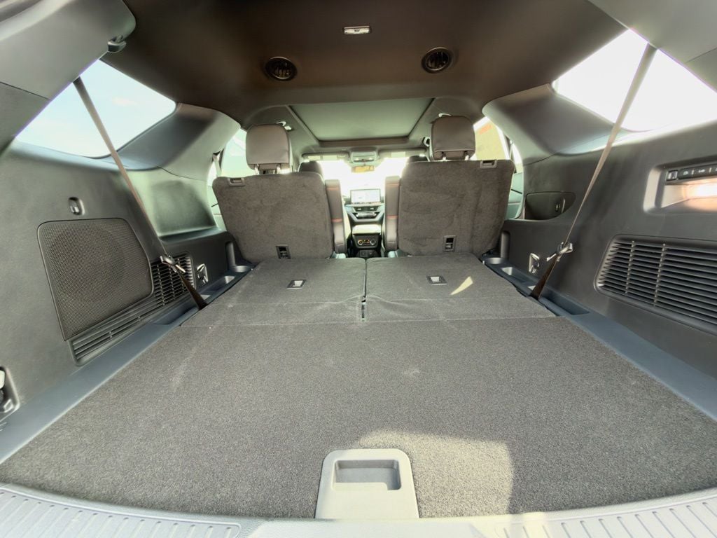 New 2026 Ford Explorer ST - photo - 9