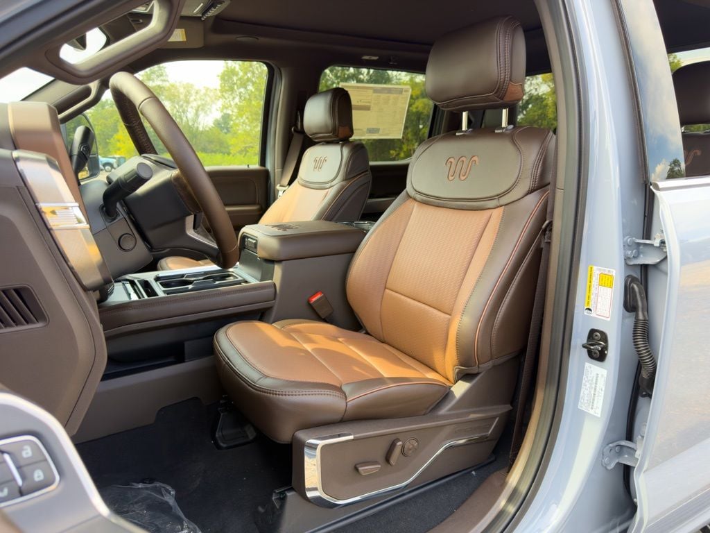 New 2026 Ford F-250SD King Ranch - photo - 5